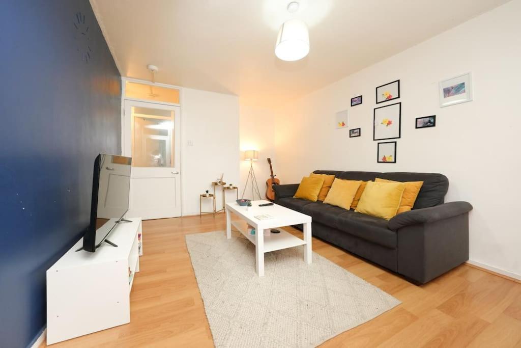 Ferienwohnung London Oasis Flat With High-Speed Broadband And Free Parking Exterior foto