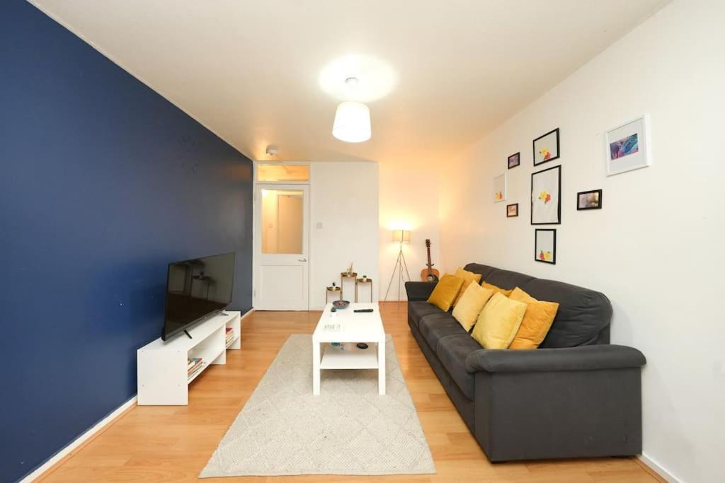 Ferienwohnung London Oasis Flat With High-Speed Broadband And Free Parking Exterior foto
